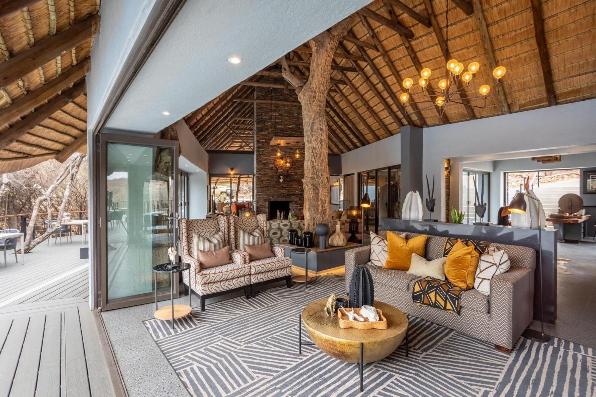 Tuningi Safari Lodge มาเดิคเวเกมรีเซิร์ฟ ภายนอก รูปภาพ